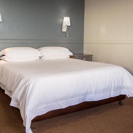 Edward Charles Manor Hotel Mossel Bay Eksteriør billede